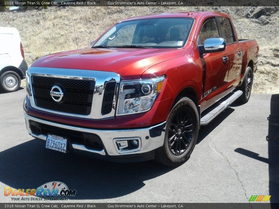 2018 Nissan Titan SL Crew Cab Cayenne Red / Black Photo #2