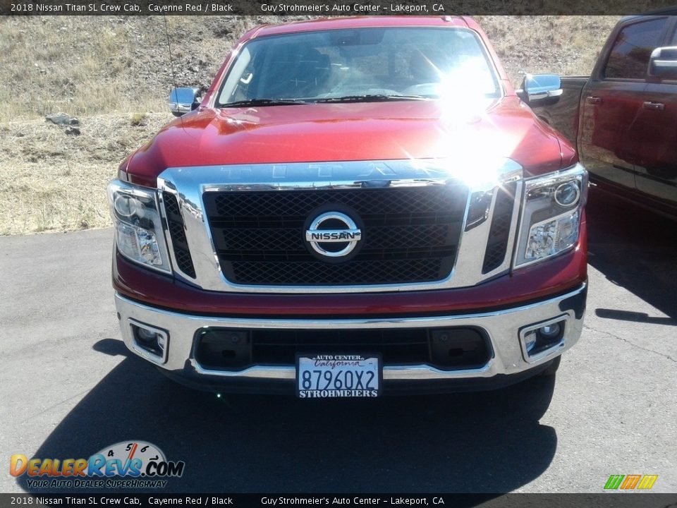 2018 Nissan Titan SL Crew Cab Cayenne Red / Black Photo #3