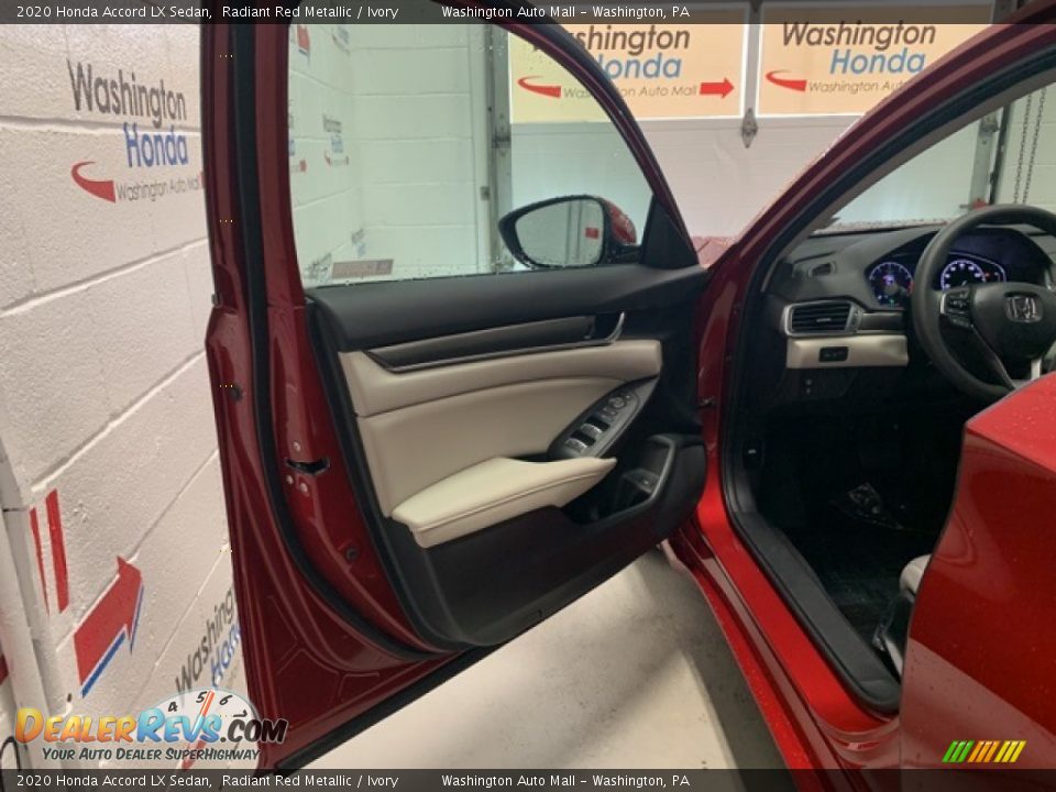 2020 Honda Accord LX Sedan Radiant Red Metallic / Ivory Photo #28
