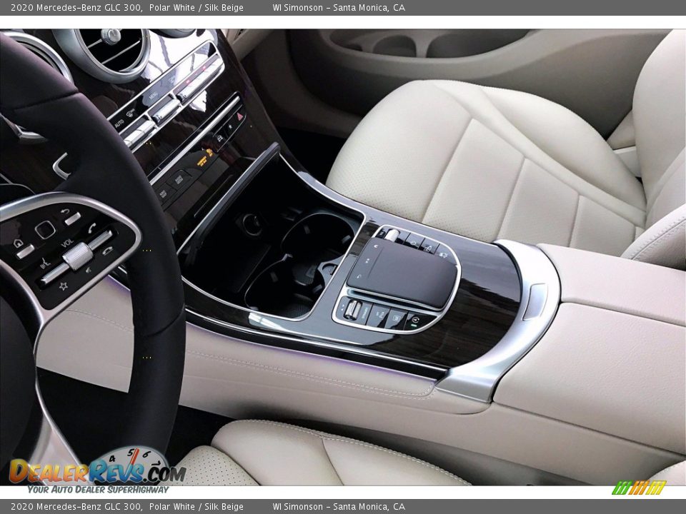 2020 Mercedes-Benz GLC 300 Polar White / Silk Beige Photo #7