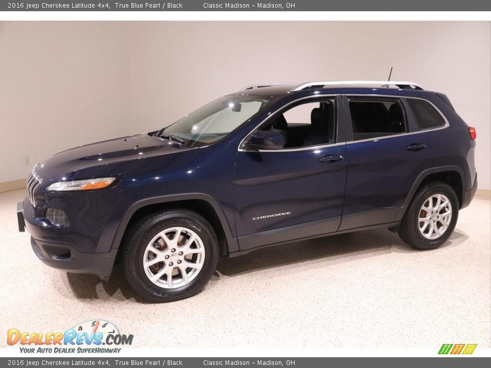 2016 Jeep Cherokee Latitude 4x4 True Blue Pearl / Black Photo #3