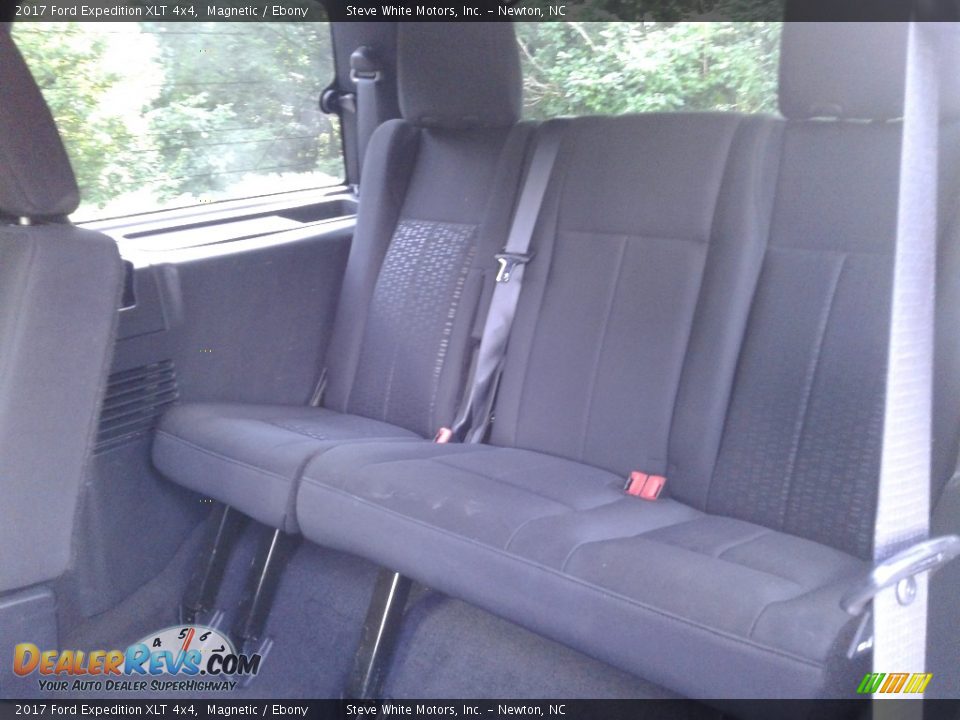 2017 Ford Expedition XLT 4x4 Magnetic / Ebony Photo #13