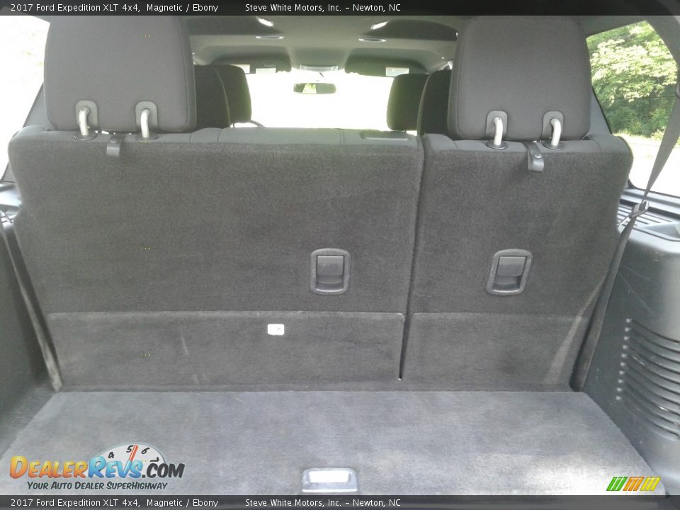 2017 Ford Expedition XLT 4x4 Magnetic / Ebony Photo #14
