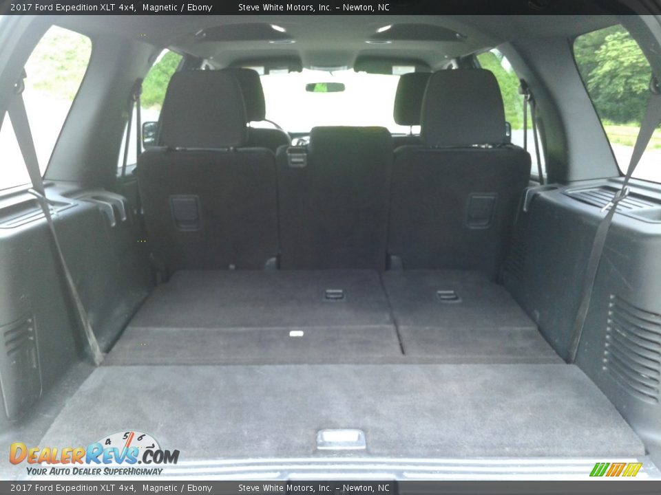 2017 Ford Expedition XLT 4x4 Magnetic / Ebony Photo #15