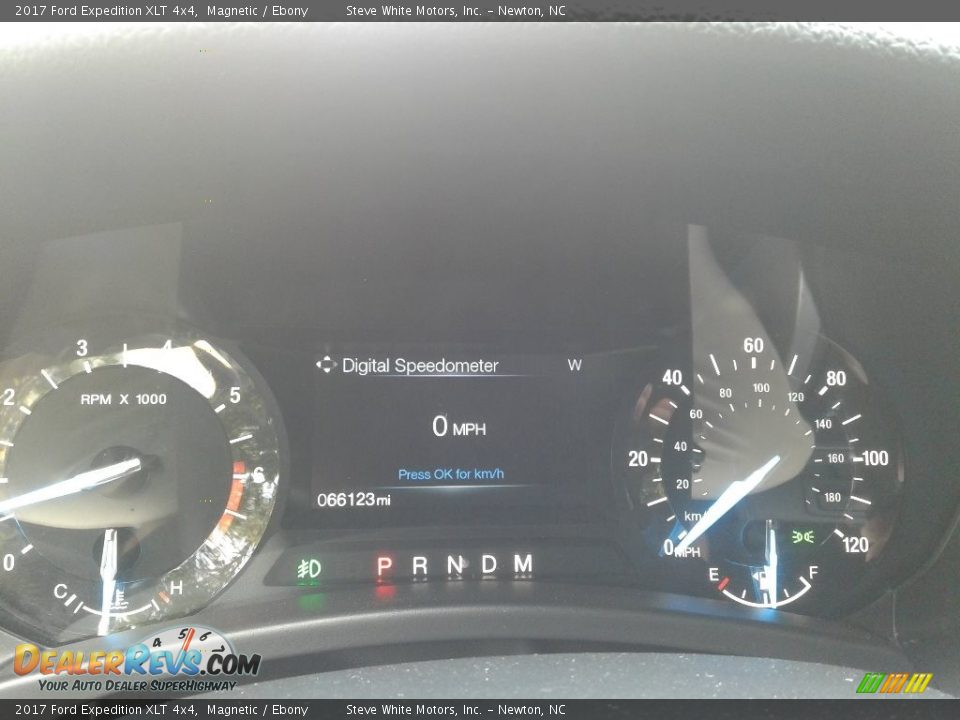 2017 Ford Expedition XLT 4x4 Magnetic / Ebony Photo #20