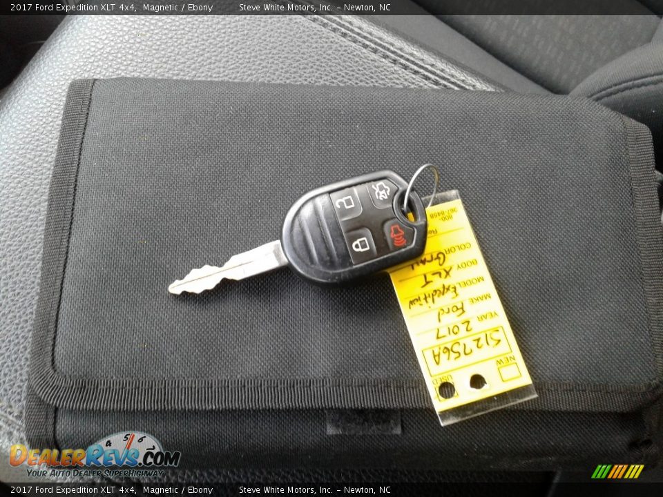 2017 Ford Expedition XLT 4x4 Magnetic / Ebony Photo #27