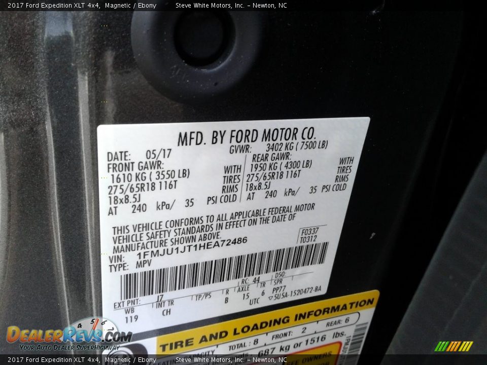 2017 Ford Expedition XLT 4x4 Magnetic / Ebony Photo #28