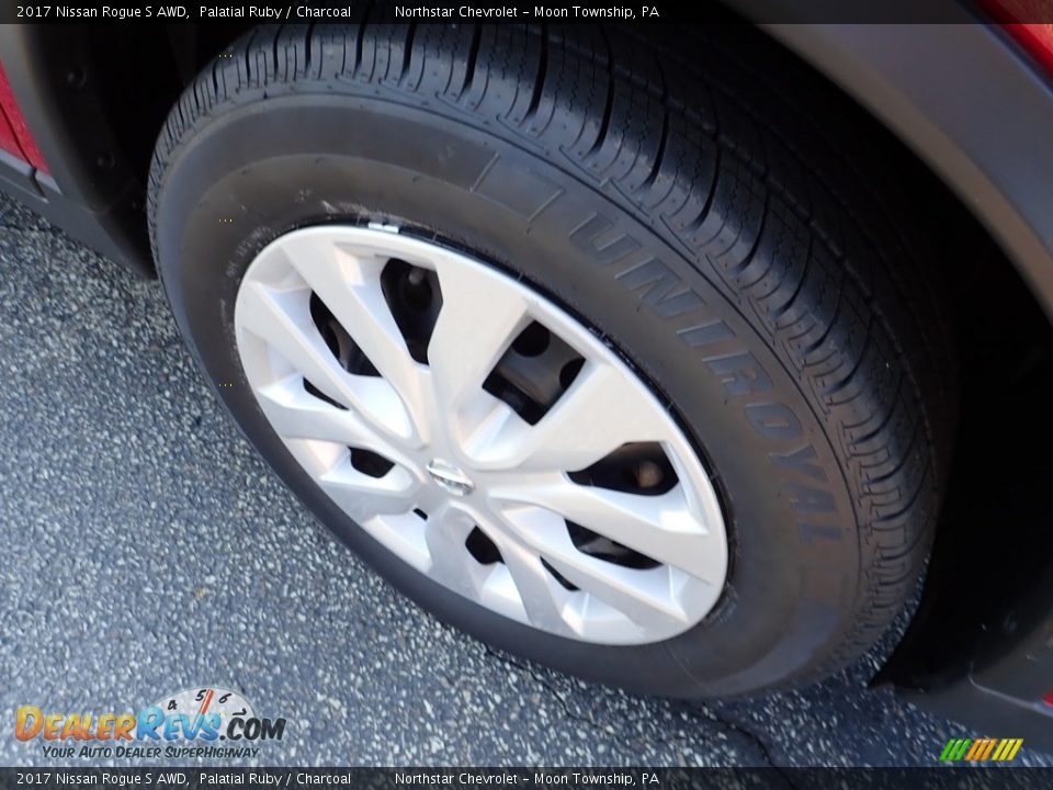 2017 Nissan Rogue S AWD Palatial Ruby / Charcoal Photo #14
