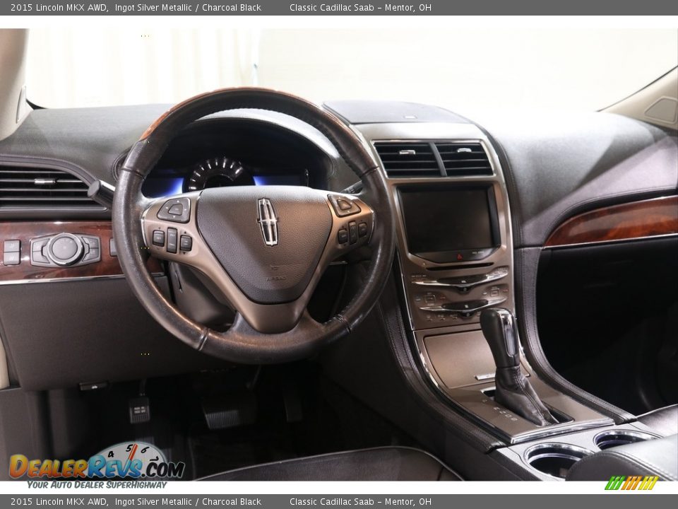Dashboard of 2015 Lincoln MKX AWD Photo #6
