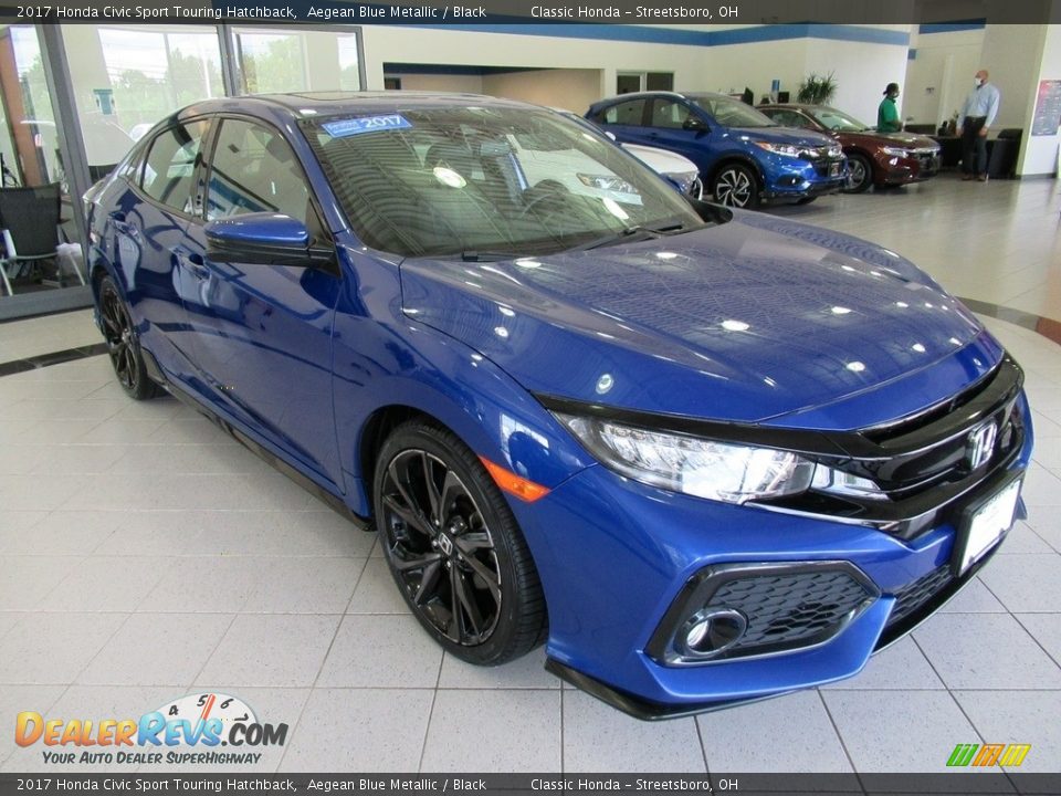 Front 3/4 View of 2017 Honda Civic Sport Touring Hatchback Photo #3