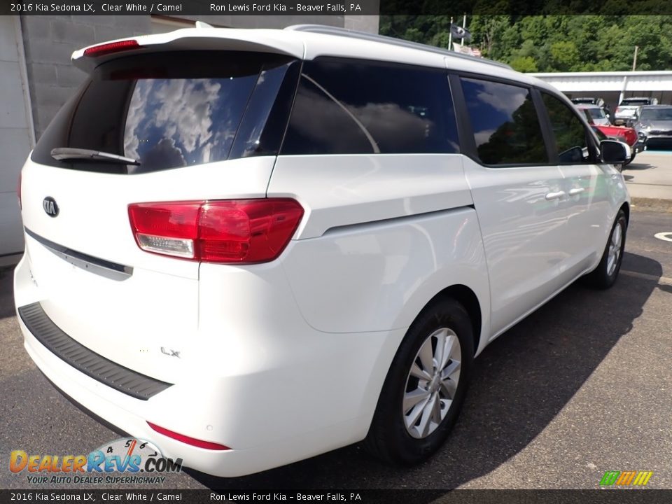 2016 Kia Sedona LX Clear White / Camel Photo #2