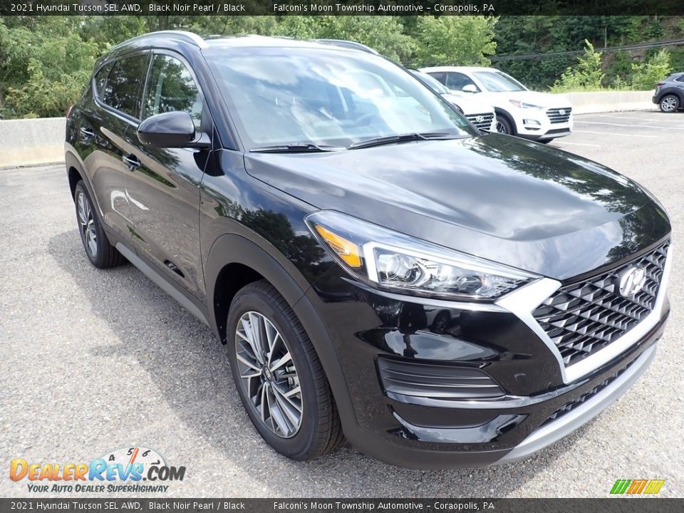 Front 3/4 View of 2021 Hyundai Tucson SEL AWD Photo #3