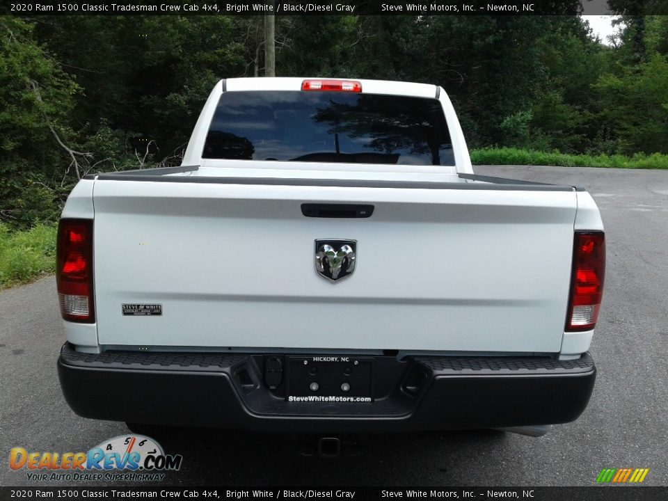 2020 Ram 1500 Classic Tradesman Crew Cab 4x4 Bright White / Black/Diesel Gray Photo #7