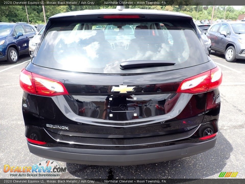 2020 Chevrolet Equinox LS Mosaic Black Metallic / Ash Gray Photo #4