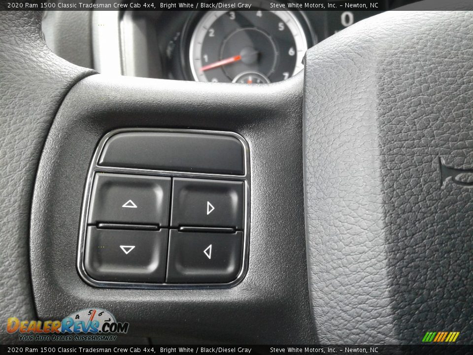 2020 Ram 1500 Classic Tradesman Crew Cab 4x4 Bright White / Black/Diesel Gray Photo #19