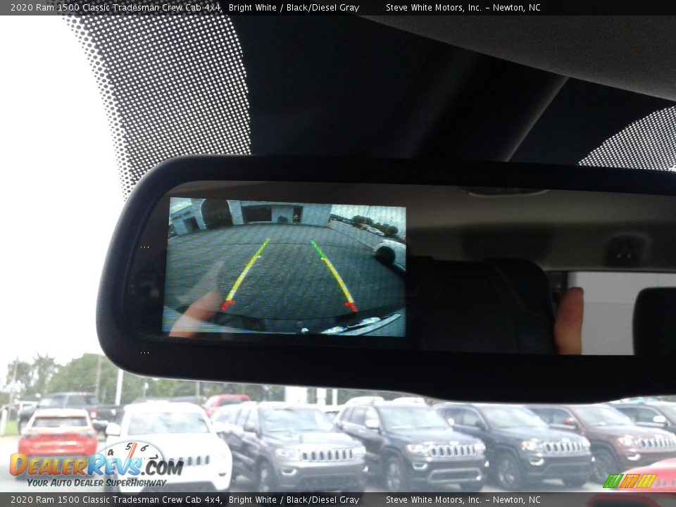 2020 Ram 1500 Classic Tradesman Crew Cab 4x4 Bright White / Black/Diesel Gray Photo #24