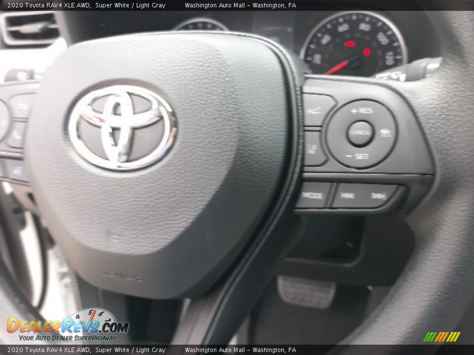 2020 Toyota RAV4 XLE AWD Super White / Light Gray Photo #6