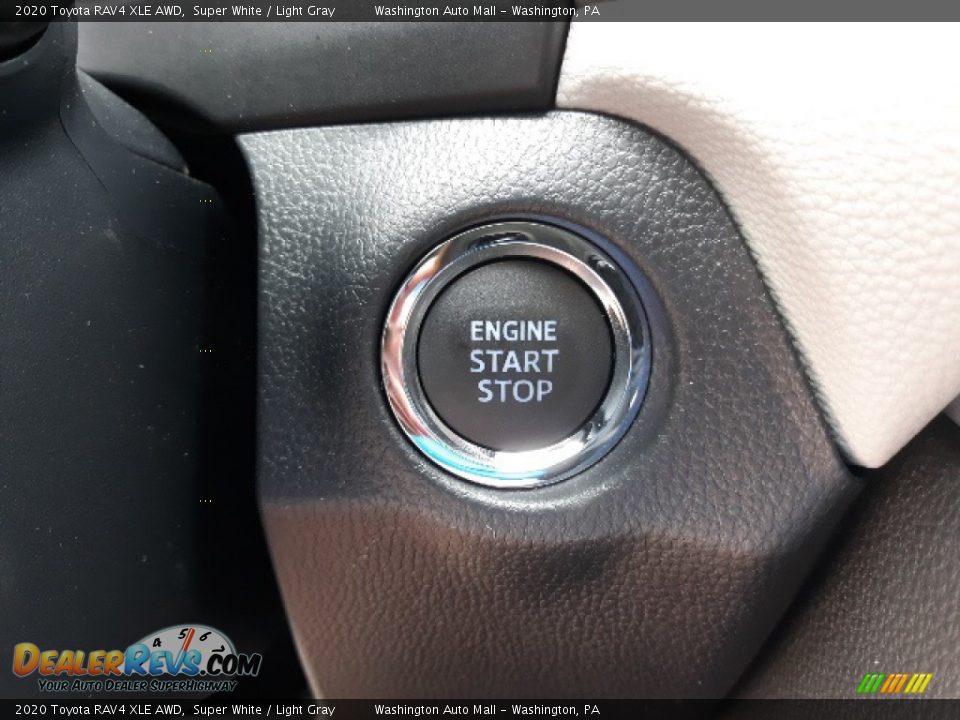 2020 Toyota RAV4 XLE AWD Super White / Light Gray Photo #11