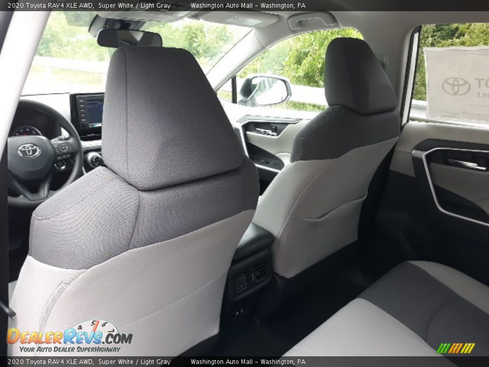 2020 Toyota RAV4 XLE AWD Super White / Light Gray Photo #27