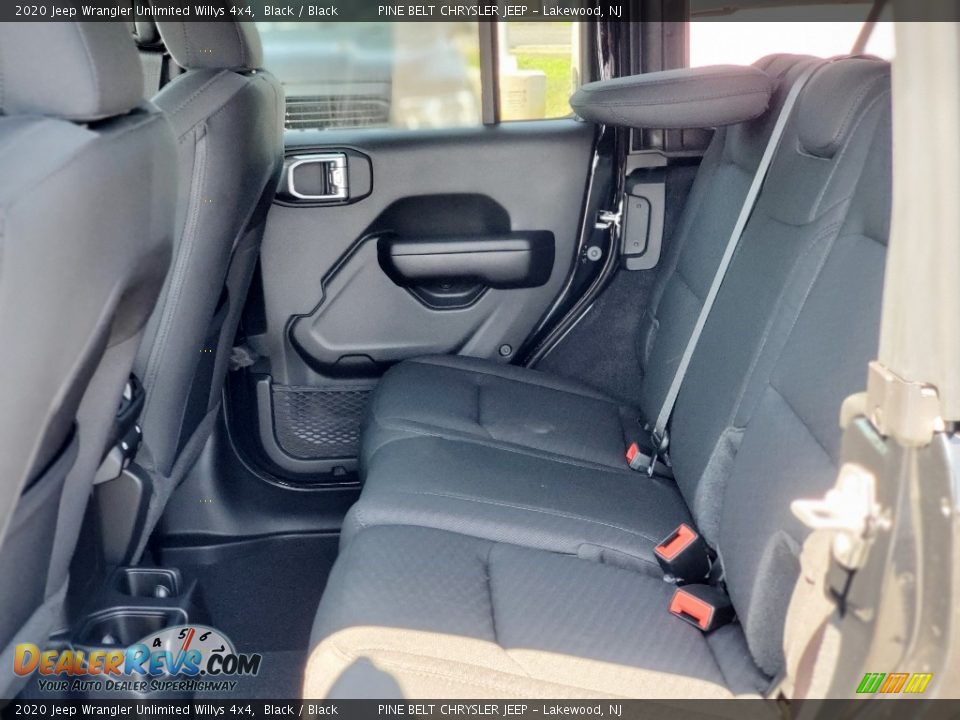 2020 Jeep Wrangler Unlimited Willys 4x4 Black / Black Photo #9