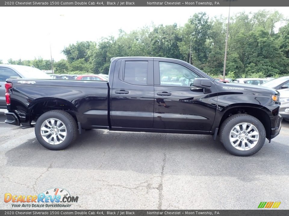 2020 Chevrolet Silverado 1500 Custom Double Cab 4x4 Black / Jet Black Photo #7