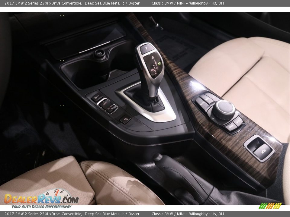 2017 BMW 2 Series 230i xDrive Convertible Shifter Photo #15