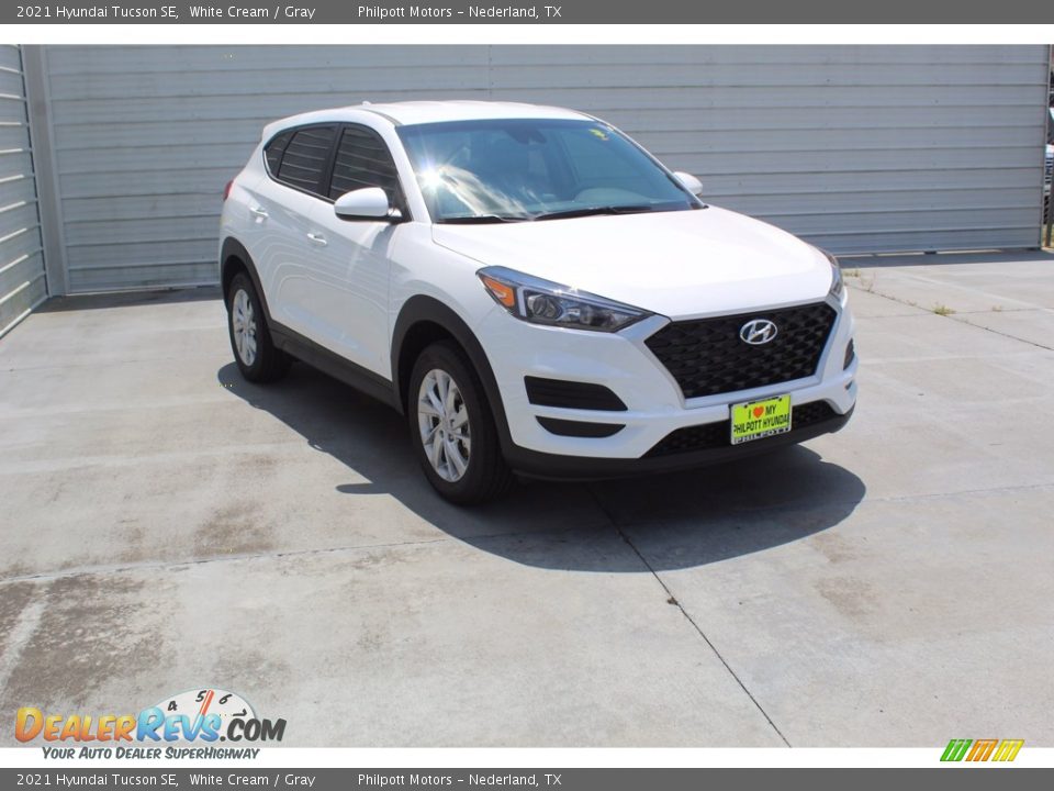 2021 Hyundai Tucson SE White Cream / Gray Photo #2