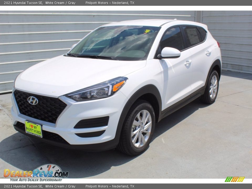2021 Hyundai Tucson SE White Cream / Gray Photo #4