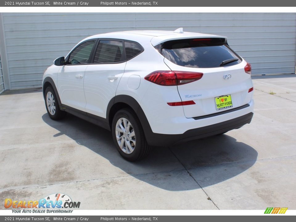 2021 Hyundai Tucson SE White Cream / Gray Photo #6