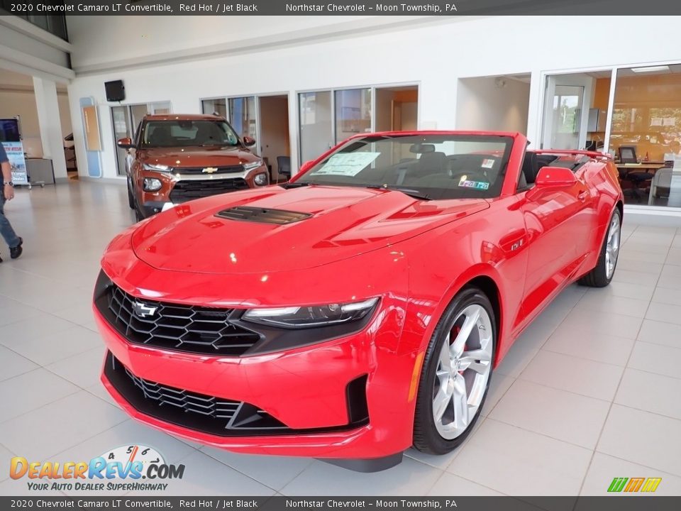 2020 Chevrolet Camaro LT Convertible Red Hot / Jet Black Photo #1