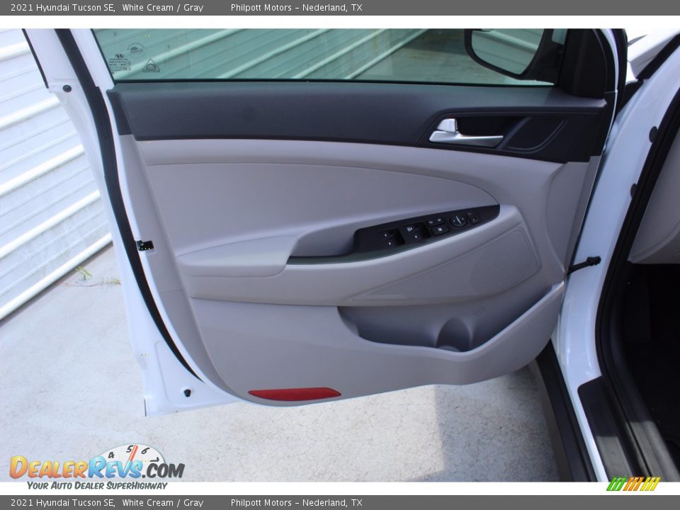 2021 Hyundai Tucson SE White Cream / Gray Photo #9