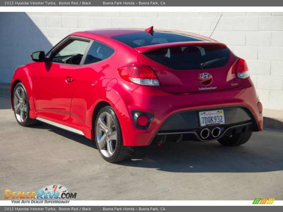 2013 Hyundai Veloster Turbo Boston Red / Black Photo #2