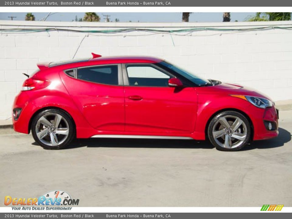 2013 Hyundai Veloster Turbo Boston Red / Black Photo #10