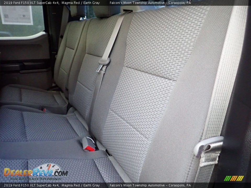 2019 Ford F150 XLT SuperCab 4x4 Magma Red / Earth Gray Photo #17