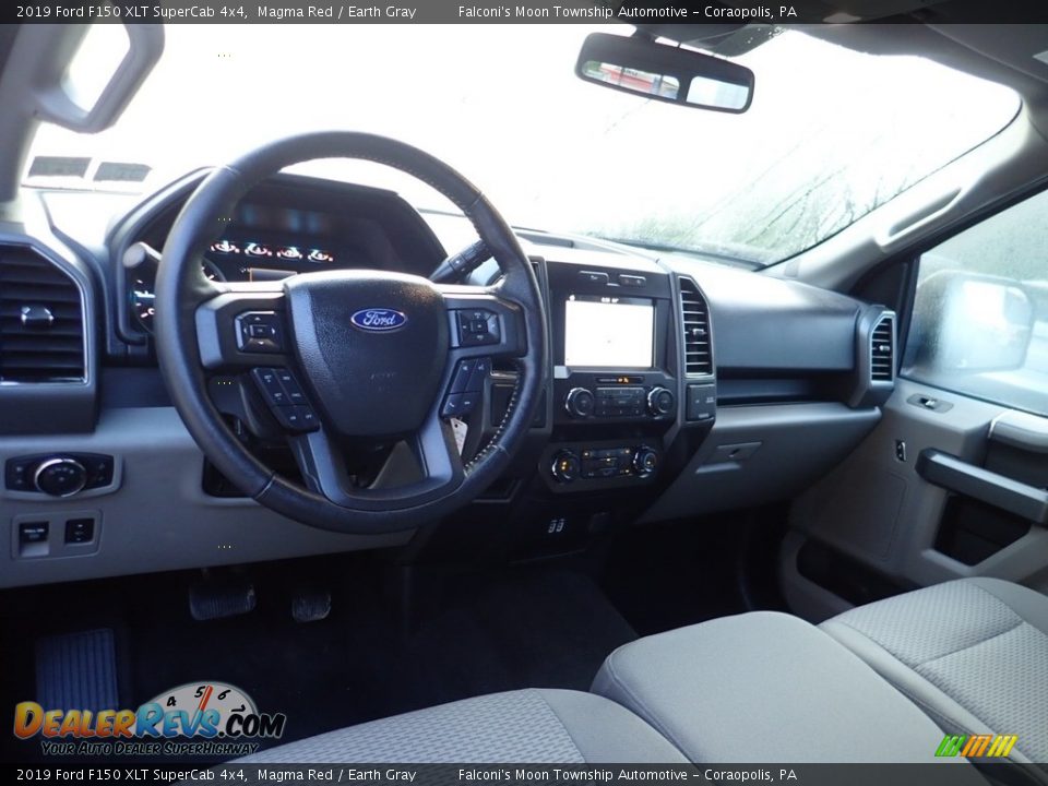 2019 Ford F150 XLT SuperCab 4x4 Magma Red / Earth Gray Photo #18
