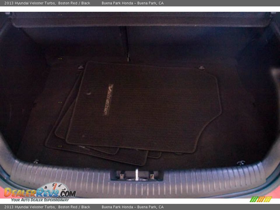 2013 Hyundai Veloster Turbo Boston Red / Black Photo #13