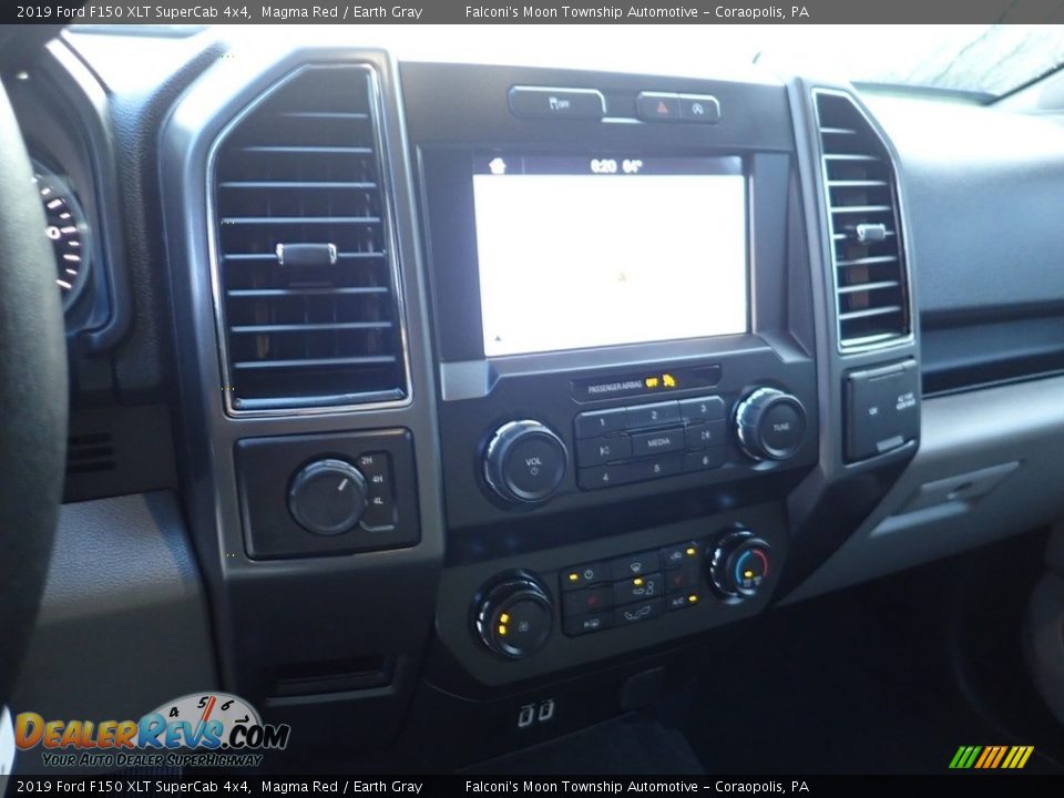 2019 Ford F150 XLT SuperCab 4x4 Magma Red / Earth Gray Photo #22