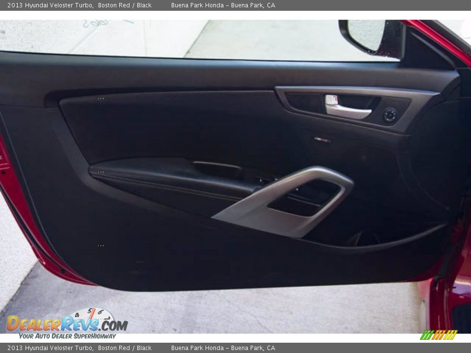 2013 Hyundai Veloster Turbo Boston Red / Black Photo #21