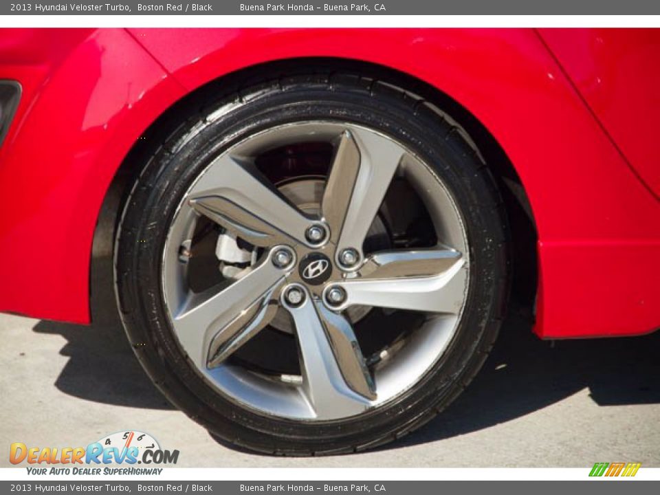 2013 Hyundai Veloster Turbo Boston Red / Black Photo #26