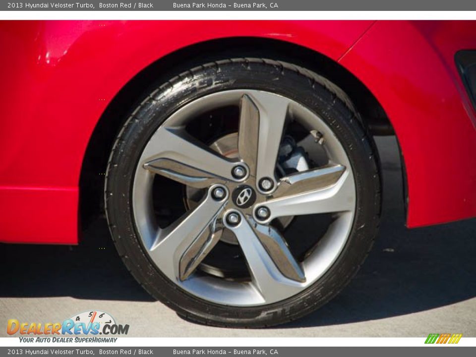 2013 Hyundai Veloster Turbo Boston Red / Black Photo #28