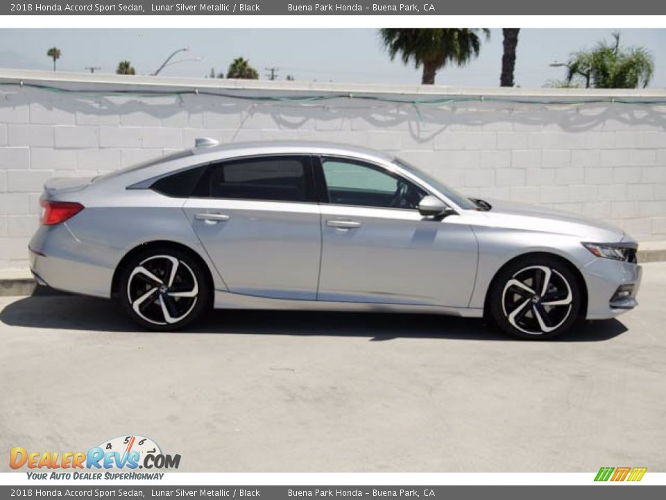 2018 Honda Accord Sport Sedan Lunar Silver Metallic / Black Photo #12