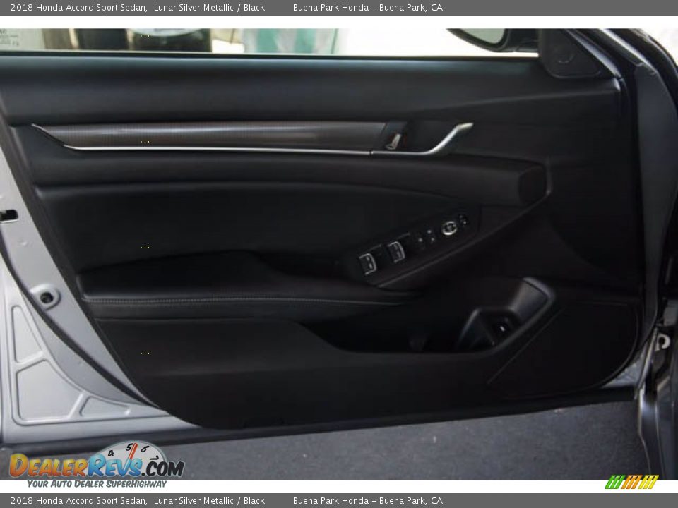 2018 Honda Accord Sport Sedan Lunar Silver Metallic / Black Photo #28