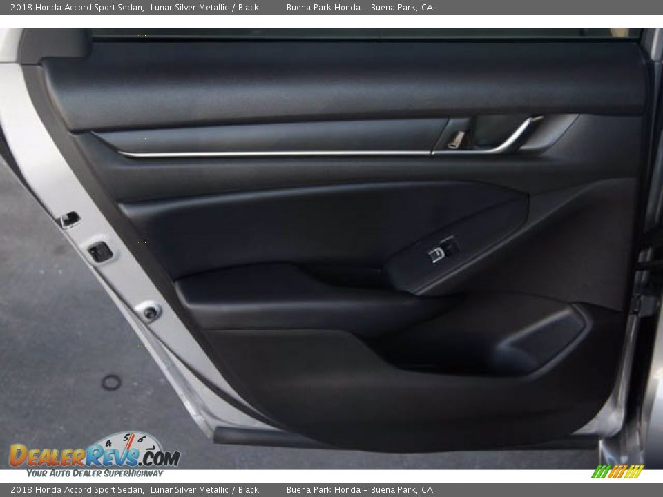 2018 Honda Accord Sport Sedan Lunar Silver Metallic / Black Photo #30