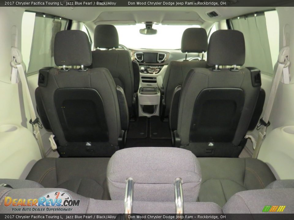 2017 Chrysler Pacifica Touring L Jazz Blue Pearl / Black/Alloy Photo #15