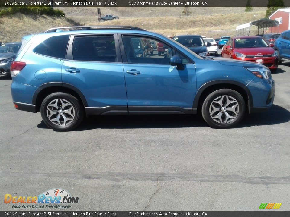 2019 Subaru Forester 2.5i Premium Horizon Blue Pearl / Black Photo #4