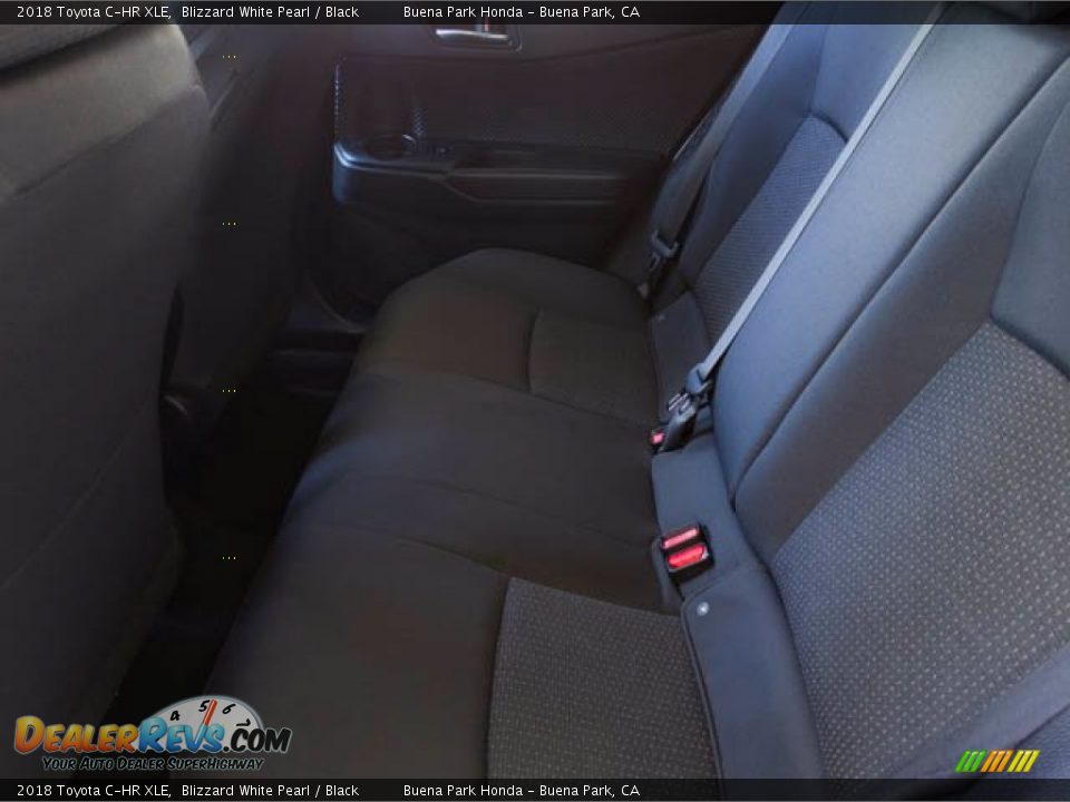 2018 Toyota C-HR XLE Blizzard White Pearl / Black Photo #4