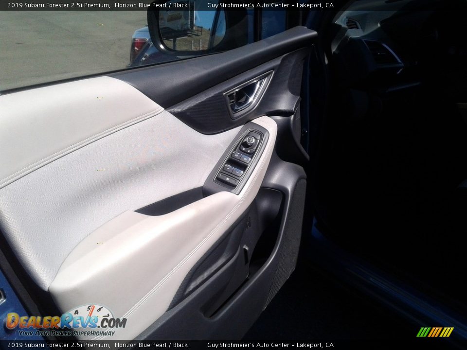 2019 Subaru Forester 2.5i Premium Horizon Blue Pearl / Black Photo #11