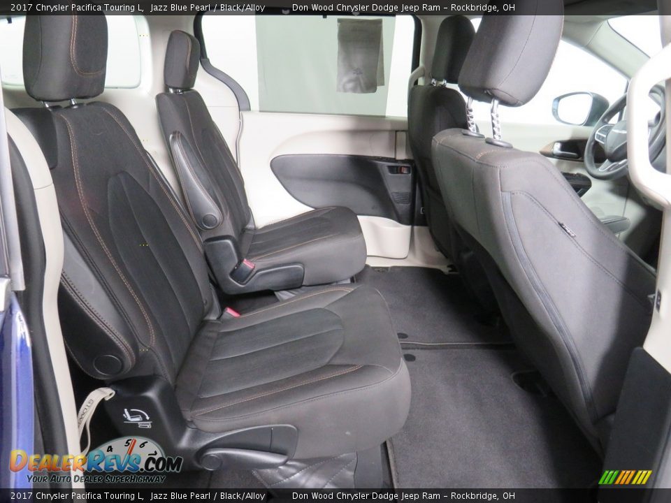 2017 Chrysler Pacifica Touring L Jazz Blue Pearl / Black/Alloy Photo #36