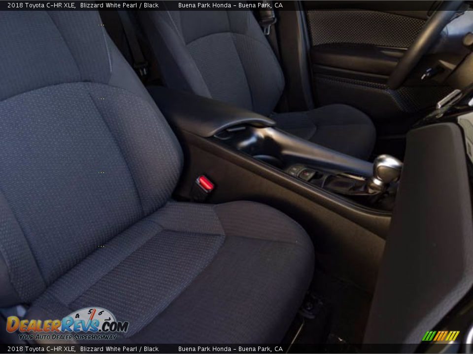 2018 Toyota C-HR XLE Blizzard White Pearl / Black Photo #24