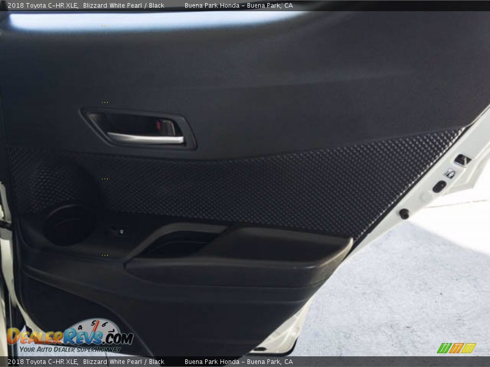 2018 Toyota C-HR XLE Blizzard White Pearl / Black Photo #31